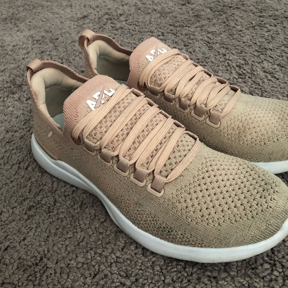 APL - Picture 4 of 4